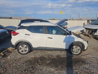 2018 Nissan Kicks S - Exterior Side Passenger
