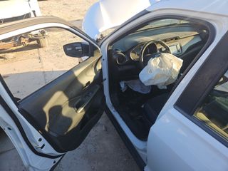 2018 Nissan Kicks S - Driver's Front Door Image