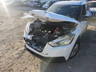 2018 Nissan Kicks S - Primary Damage Left Image