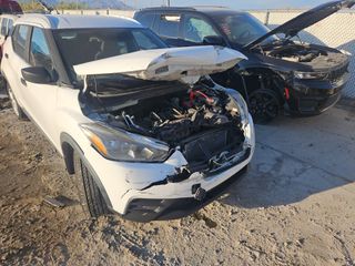 2018 Nissan Kicks S - Primary Damage Right Image