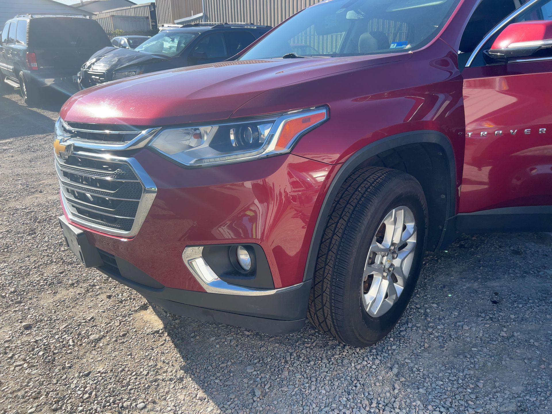 2019 Chevrolet Traverse - Exterior Front Left Corner Image