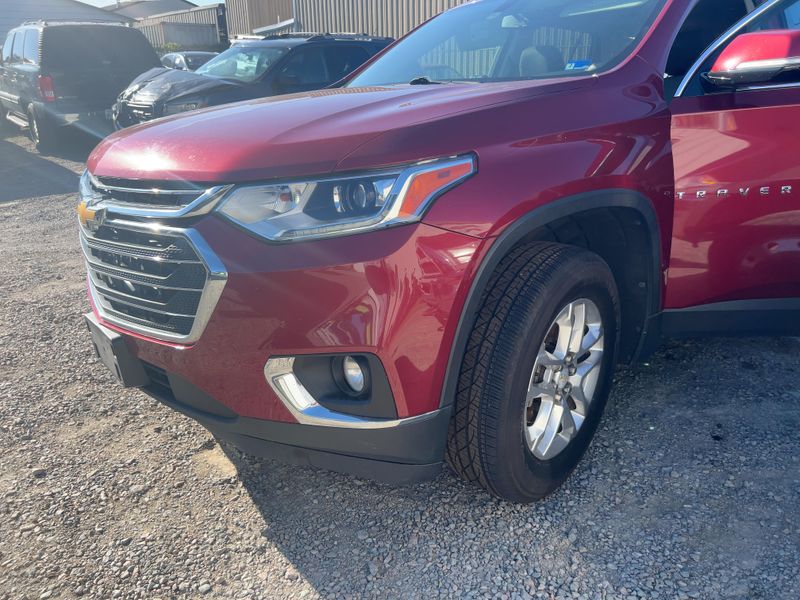 2019 Chevrolet Traverse - Exterior Front Left Corner Image