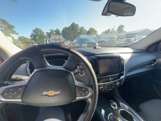 2019 Chevrolet Traverse - Interior Full Dashboard Image
