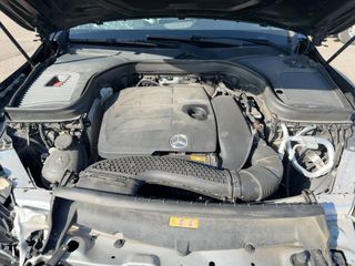 2021 Mercedes-Benz GLC 300 GLC 300 - Engine Compartment Image