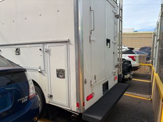 2017 GMC Savana Cutaway Work Van - Exterior Rear Left Corner Image