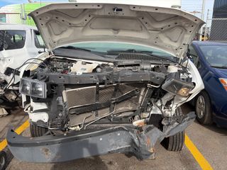 2017 GMC Savana Cutaway Work Van - Primary Damage Straight On Image