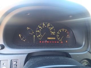 2001 Lexus RX 300 - Interior Instrument Cluster / Odometer Image