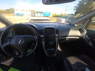 2001 Lexus RX 300 - Interior Full Dashboard Image