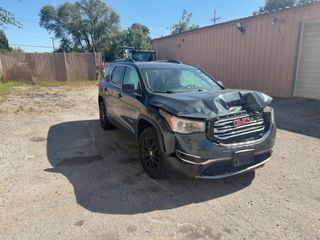 2019 GMC Acadia SLT - Exterior Front Right Corner Image