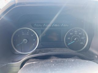 2017 Ford F-150 XLT - Interior Instrument Cluster / Odometer Image