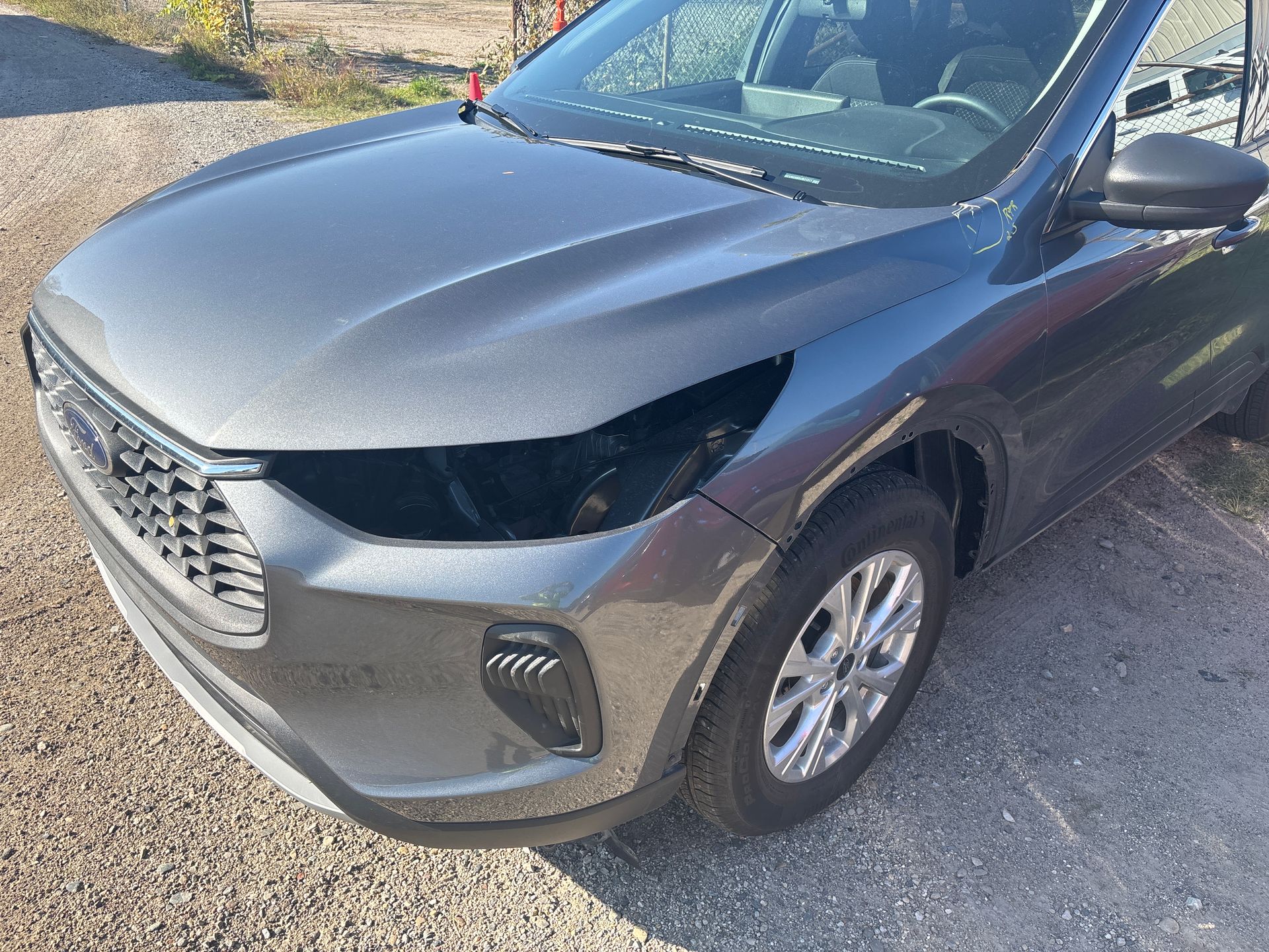 2024 Ford Escape Active - Exterior Front Left Corner Image