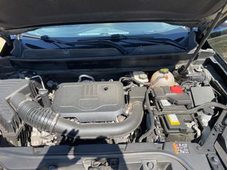 2023 GMC Acadia SLT - Engine Compartment Image