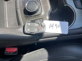 2023 GMC Acadia SLT - Interior Steering Wheel With Keys Image