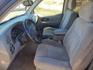 2006 Chevrolet TrailBlazer EXT LT - Interior Front Seat Image