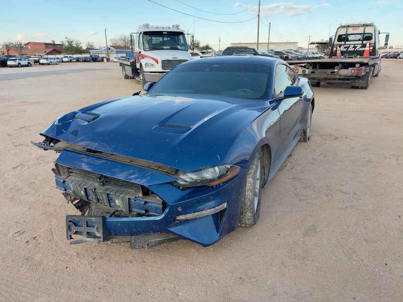 2022 Ford Mustang EcoBoost - Exterior Front Left Corner Image