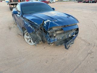 2022 Ford Mustang EcoBoost - Exterior Front Right Corner Image