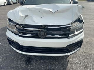 2020 Volkswagen Tiguan SE - Primary Damage Straight On Image