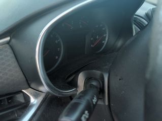 2016 Chevrolet Malibu LT - Interior Instrument Cluster / Odometer Image