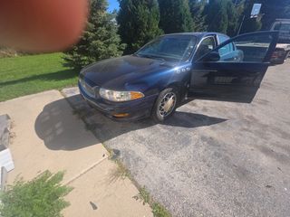 2003 Buick LeSabre Custom - Exterior Front Center Image