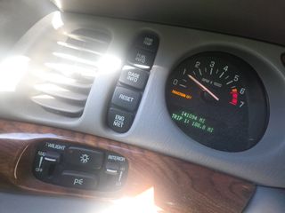 2003 Buick LeSabre Custom - Interior Instrument Cluster / Odometer Image