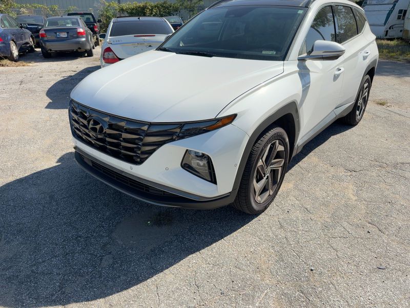 2022 Hyundai Tucson Limited - Exterior Front Left Corner Image