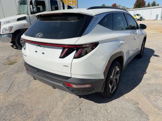 2022 Hyundai Tucson Limited - Exterior Rear Right Corner Image