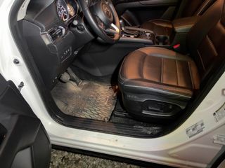2025 Mazda CX-5 2.5 S Preferred Package - Driver's Front Door Image