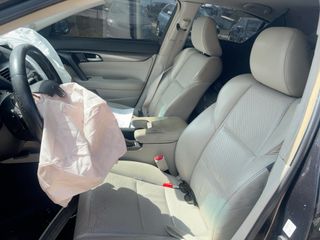 2013 Acura TL Tech - Interior Front Seat Image