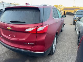 2018 Chevrolet Equinox Premier - Exterior Rear Right Corner Image
