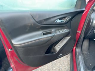 2018 Chevrolet Equinox Premier - Driver's Front Door Image