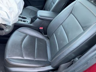 2018 Chevrolet Equinox Premier - Interior Front Seat Image