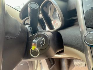 2013 Chevrolet Malibu ECO - Interior Steering Wheel With Keys Image