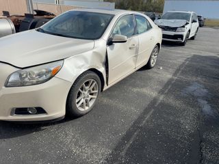 2013 Chevrolet Malibu ECO - Primary Damage Left Image