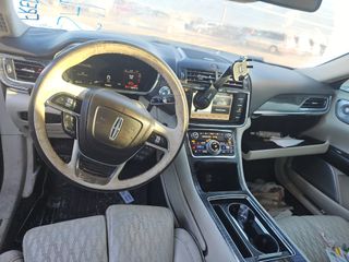 2017 Lincoln Continental Black Label - Interior Full Dashboard Image