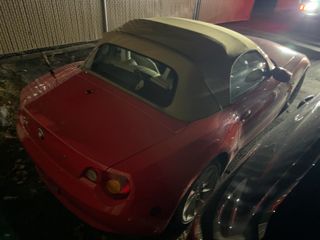 2004 BMW Z4 2.5i - Exterior Rear Right Corner Image