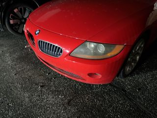 2004 BMW Z4 2.5i - Primary Damage Right Image