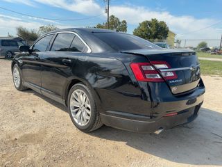 2018 Ford Taurus Limited - Exterior Rear Left Corner Image