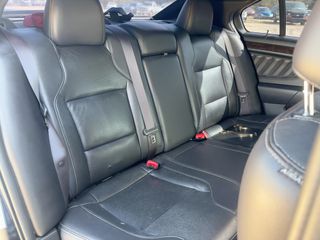 2018 Ford Taurus Limited - Interior Rear Seat Image