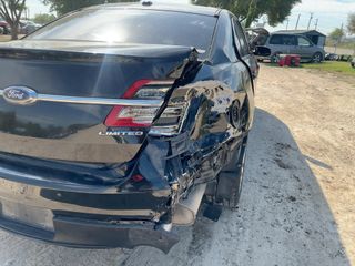 2018 Ford Taurus Limited - Primary Damage Left Image