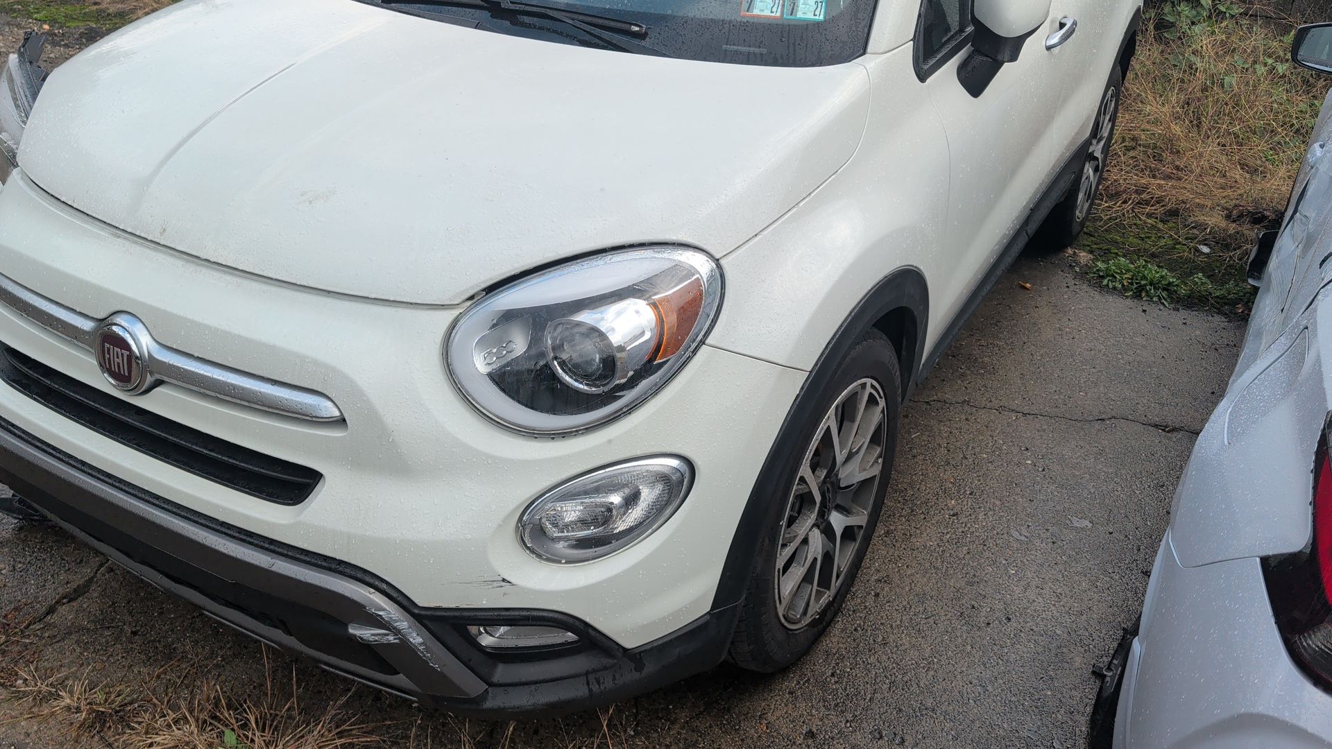 2016 FIAT 500X Trekking Plus - Exterior Front Left Corner Image