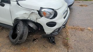 2016 FIAT 500X Trekking Plus - Primary Damage Straight On Image