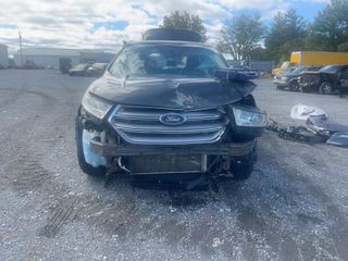 2016 Ford Edge Titanium - Exterior Front Center Image