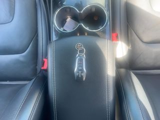 2016 Ford Edge Titanium - Interior Steering Wheel With Keys Image