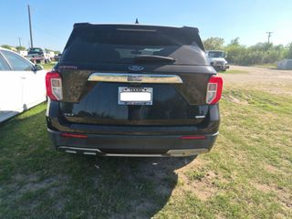 2020 Ford Explorer XLT - Exterior Rear Center Image