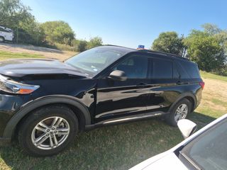 2020 Ford Explorer XLT - Exterior Side Driver Image