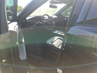 2020 Ford Explorer XLT - Driver's Front Door Image
