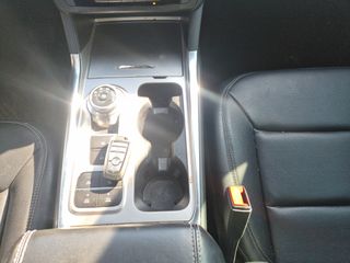 2020 Ford Explorer XLT - Interior Steering Wheel With Keys Image