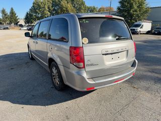 2013 Dodge Grand Caravan SXT - Exterior Rear Left Corner Image