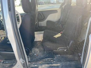 2013 Dodge Grand Caravan SXT - Interior Rear Seat Image