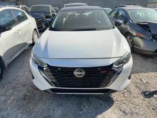 2025 Nissan Sentra SR - Exterior Front Center Image